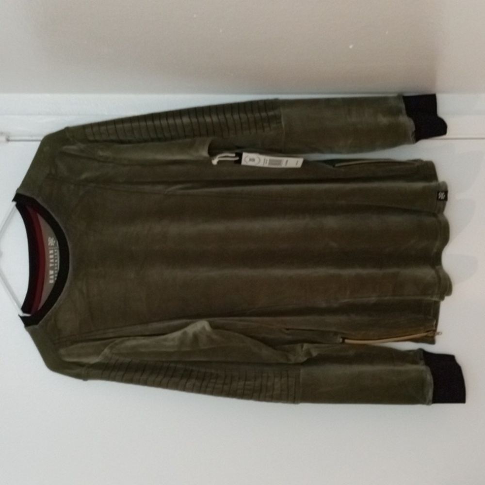 Raw Yarn Industries Mens Sweater